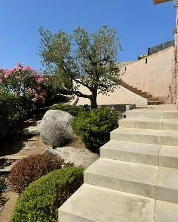 Somptueuse D'architecte Avec Vue * Кампоморо