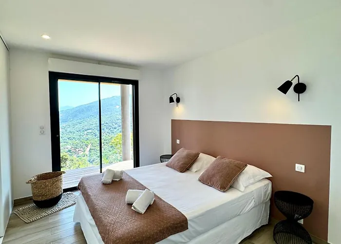 Villa Somptueuse D’architecte Avec Vue *