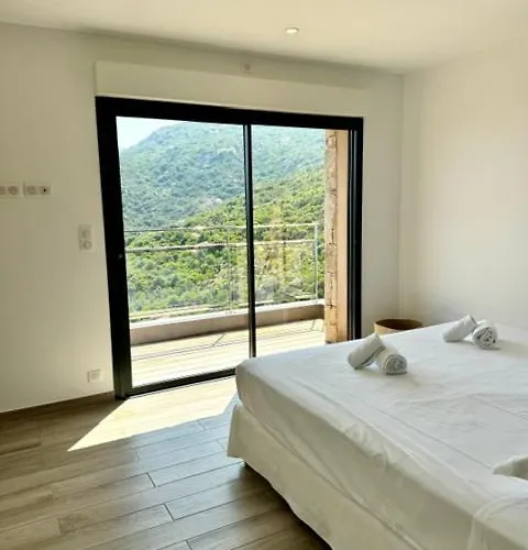 Somptueuse D'architecte Avec Vue